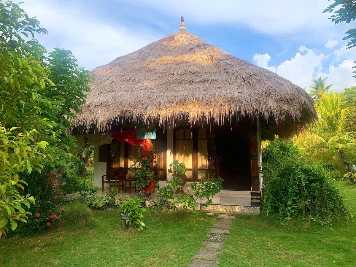 Budi Sun Resort Maumere Zewnętrze zdjęcie