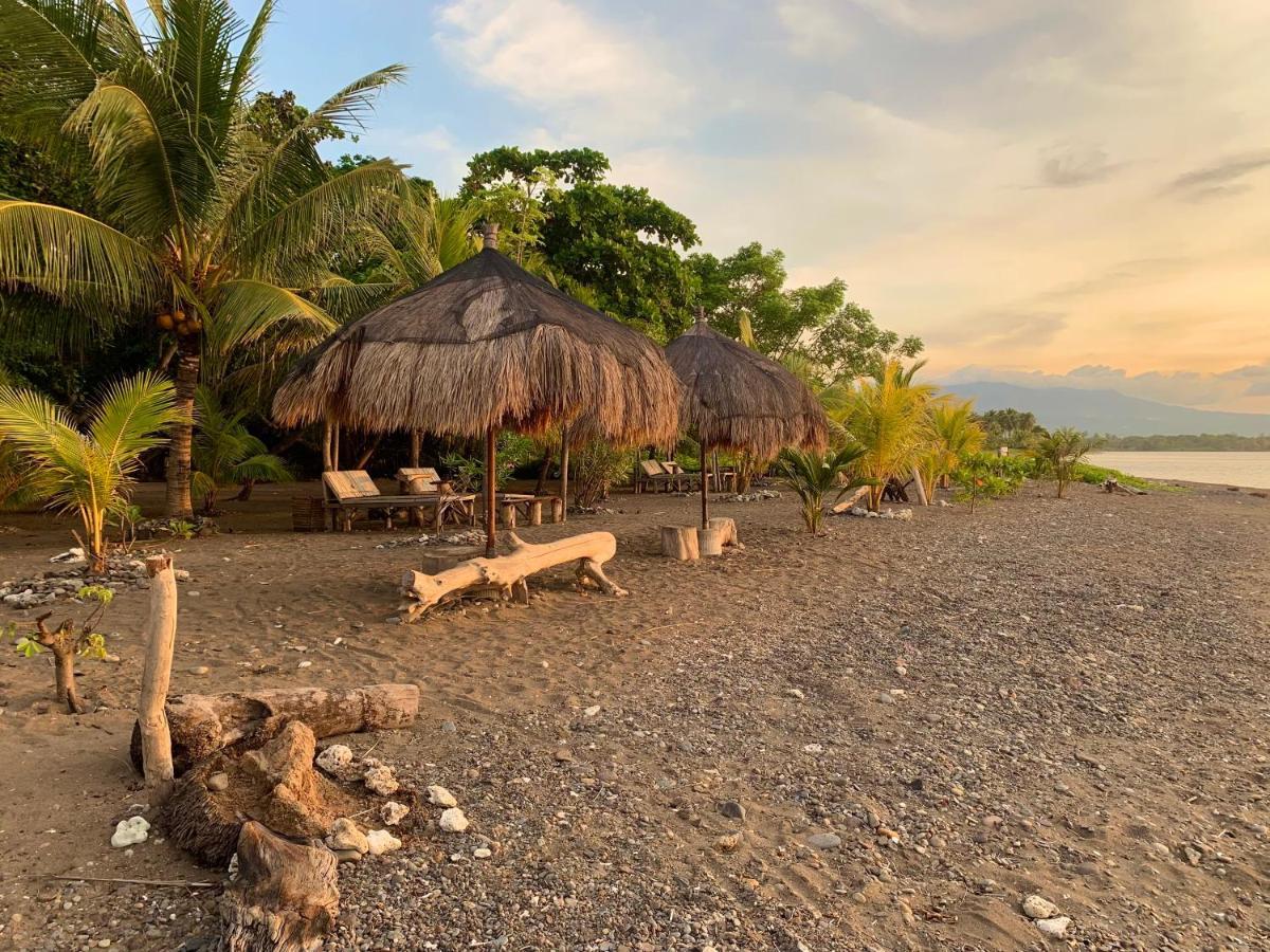Budi Sun Resort Maumere Zewnętrze zdjęcie